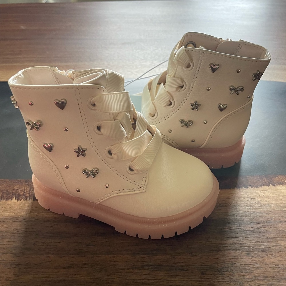 Cat & Jack Cream and Pink Kids Boots with Heart Details